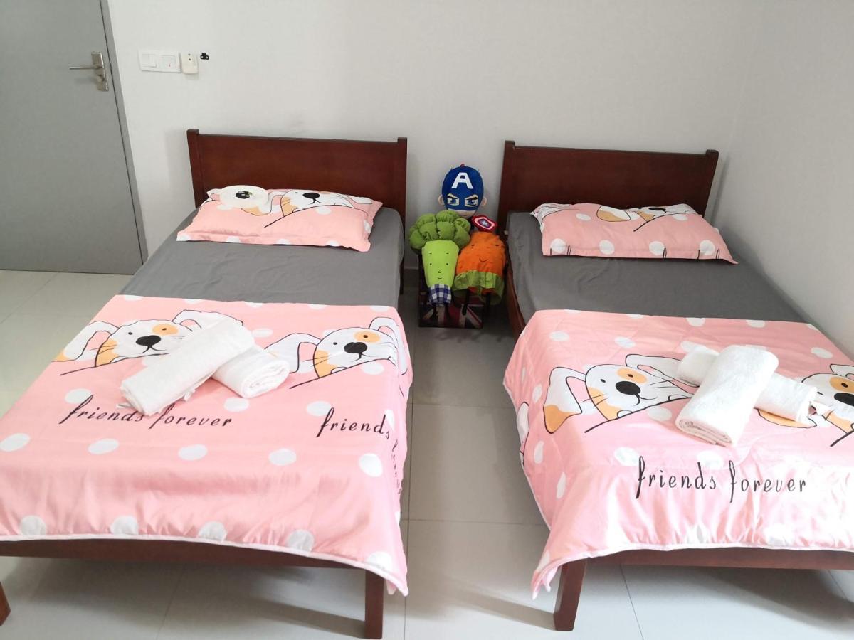 Sparkling Clean Homestay @ Kota Kemuning - Rimbayu Teluk Panglima Garang 外观 照片